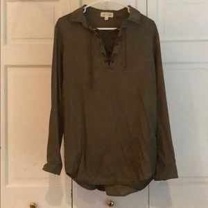Cloth and Stone army green long- sleeve